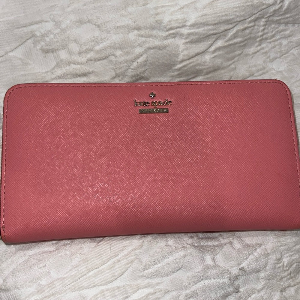 Kate spade bubblegum pink zip wallet. Authentic.